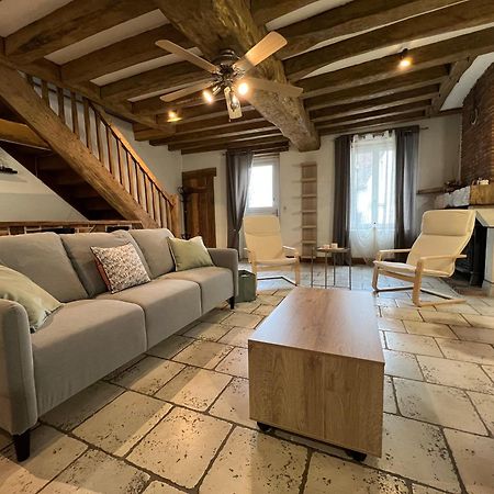 Rigolet Maison En Ville Avec Piscine Interieure Le Controis-en-Sologne Экстерьер фото